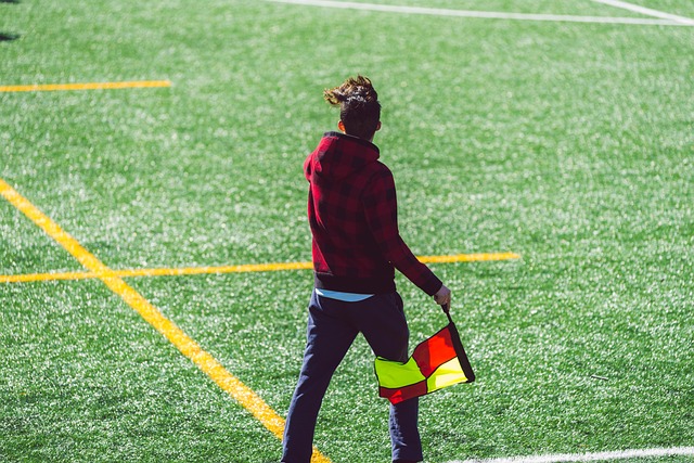 场上不断进 场上不断进